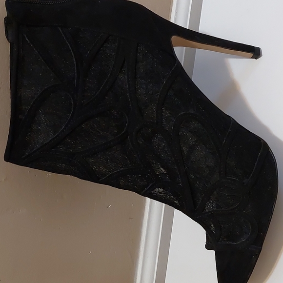 ALDO BOOTIES (BLACK) SIZE 11 - Picture 4 of 8